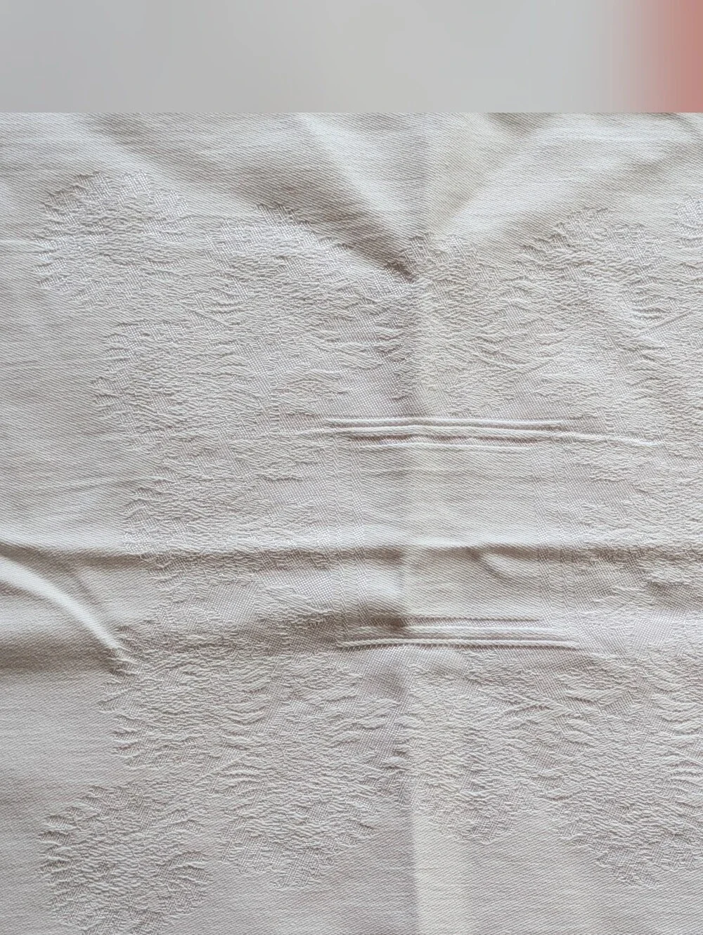Elegant Vintage White Damask Napkins